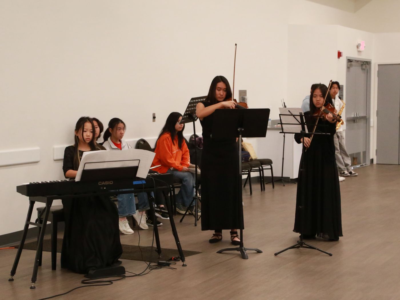 "A Town with an Ocean Views" performed by Schuyler Ho and Fiona Wong 11/25/2024
